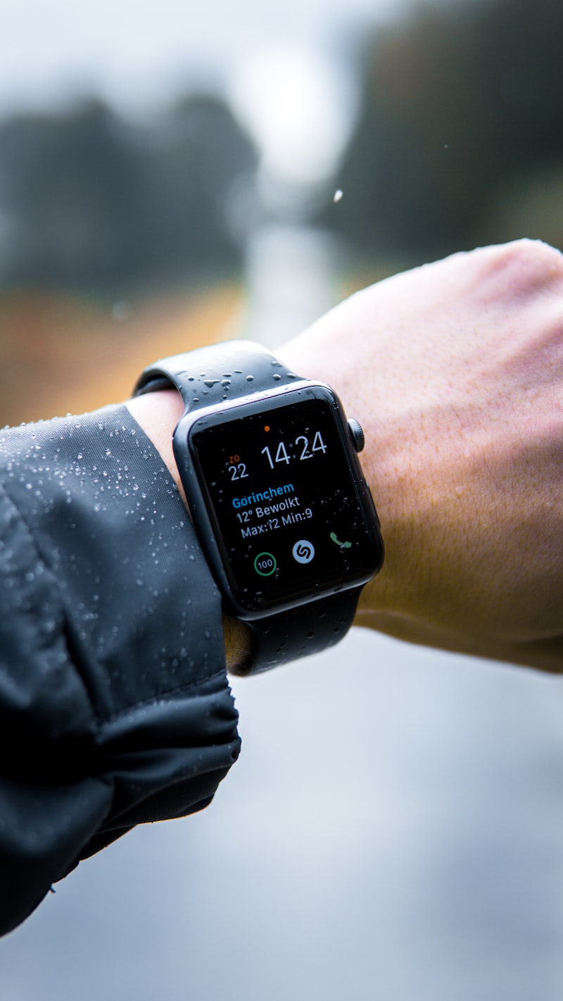 Apple Watch repair in Connaught Place